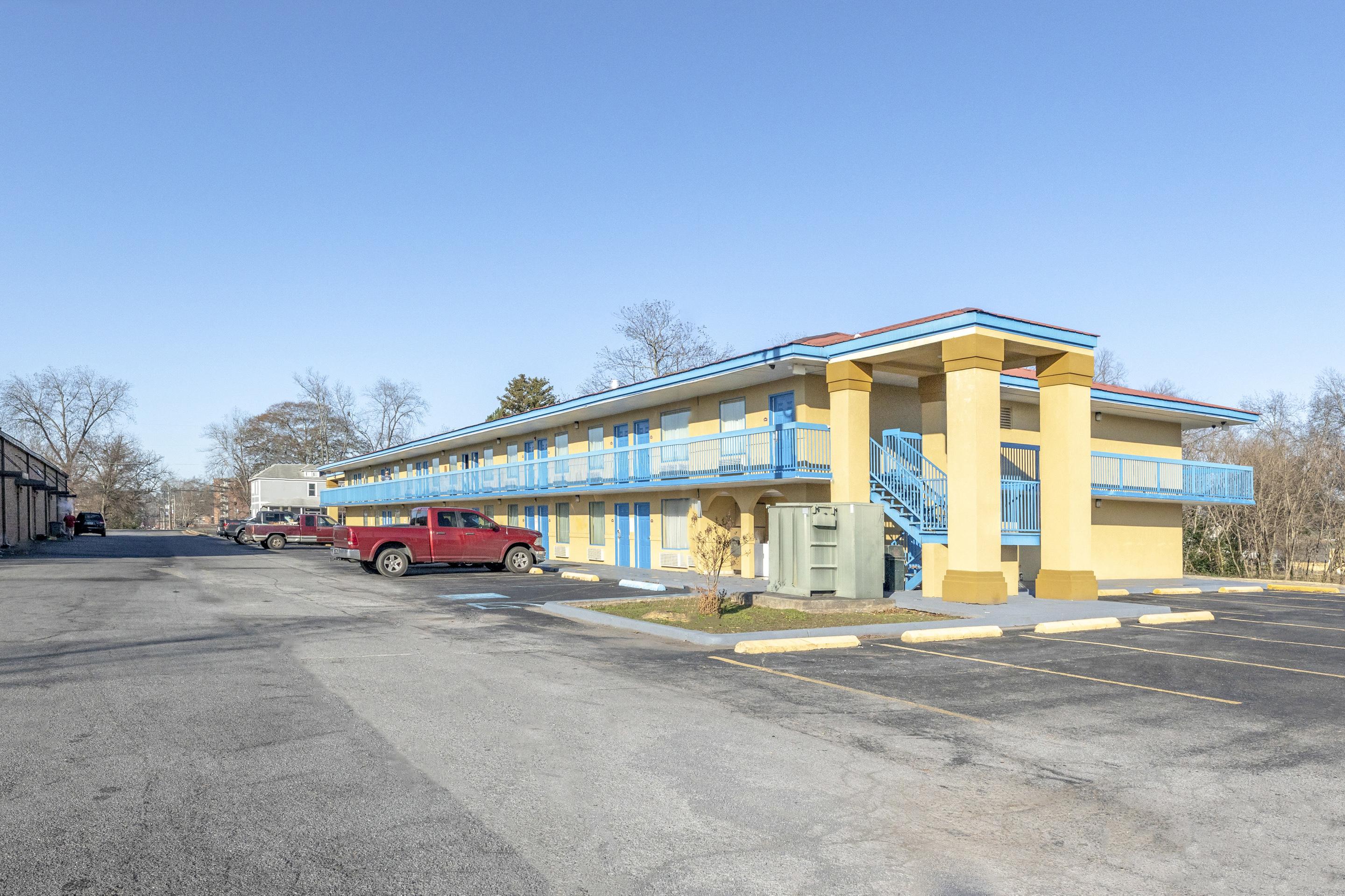 Oyo Hotel Rome Ga Historic District Exterior foto