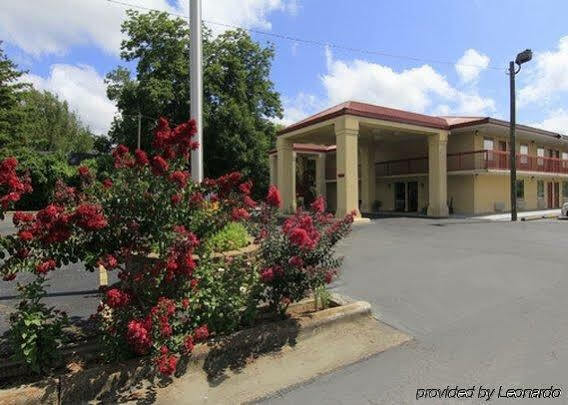 Oyo Hotel Rome Ga Historic District Exterior foto